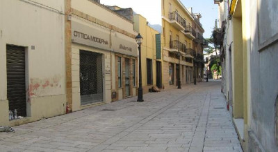 Tricase - Uno scorcio di via G. Toma